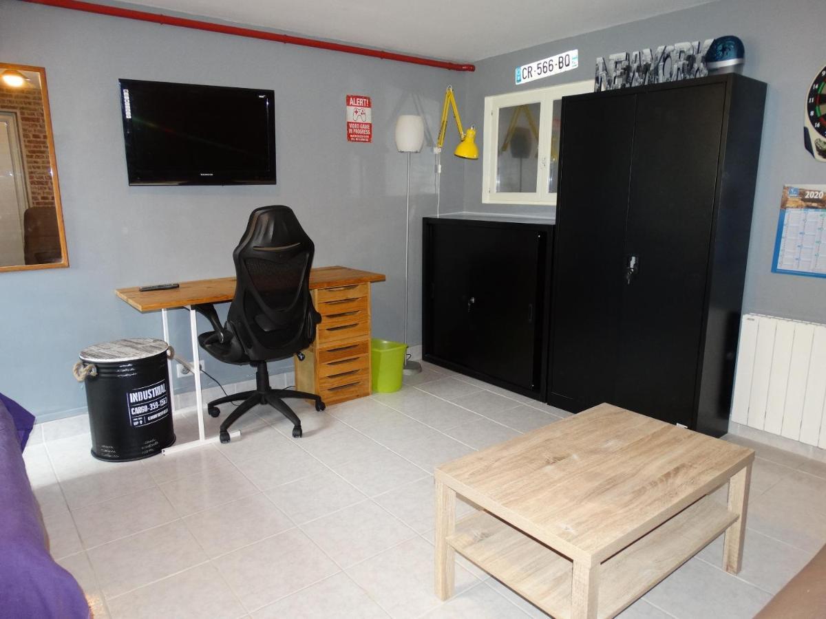 Appartement Au Calme Proche D'Un Petit Bois Dans Кимпер Екстериор снимка