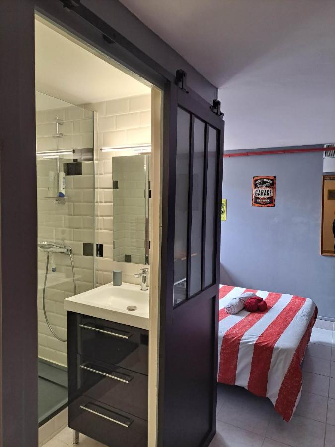 Appartement Au Calme Proche D'Un Petit Bois Dans Кимпер Екстериор снимка